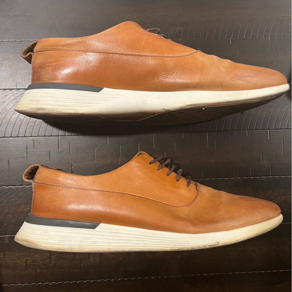 Wolf and Shephard Men’s shoes Size 10.5